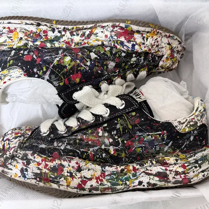 [SOLD OUT] 메종 미하라 야스히로 페인팅 스니커즈 OG솔 블레이키 43
