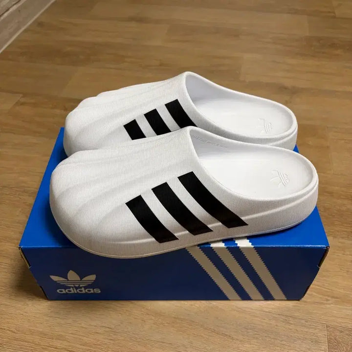 [BUNJANG] Adidas Adifom Superstar Mule White (275) / 아디다스 아디폼 슈퍼스타 뮬 화이트 275