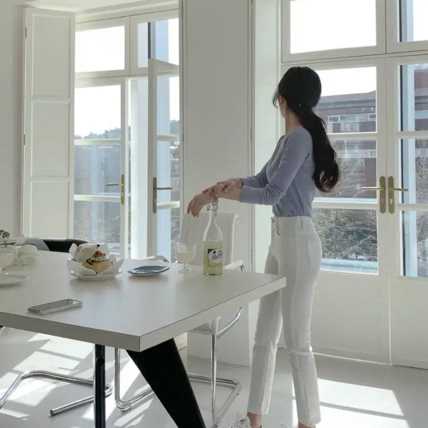 [BUNJANG] White Back-Banding Straight Trousers / 화이트 뒷밴딩 일자바지