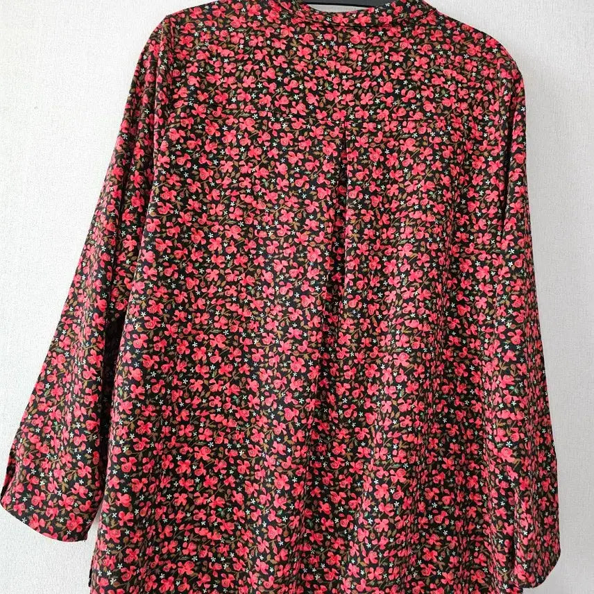 [BUNJANG] Bak Khot Flower Pattern Blouse / Bak Khot 플라워 패턴 블라우스