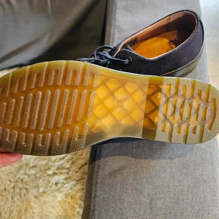 [BUNJANG] Dr. Martens 260 Canvas Daily Shoes / 260 닥터마틴 캔버스 데일리 슈즈