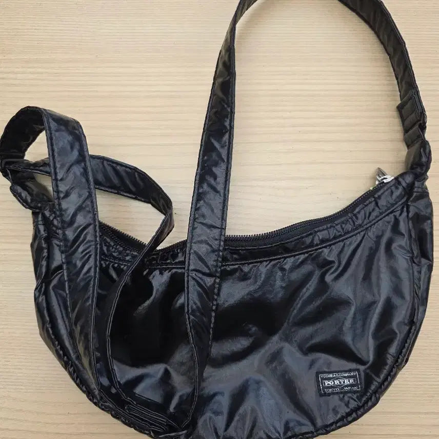 [BUNJANG] Yoshida Porter Porter Girl Crossbody Bag Black / 요시다포터 포터걸 크로스백 블랙