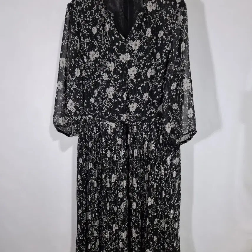 [BUNJANG] Black Flower Chiffon Pleated Dress / 블랙 플라워 시폰 플리츠 원피스