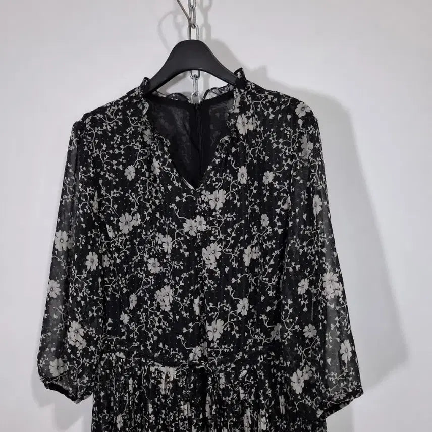[BUNJANG] Black Flower Chiffon Pleated Dress / 블랙 플라워 시폰 플리츠 원피스