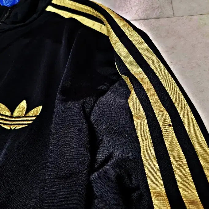 [BUNJANG] Adidas Vintage Firebird Track Jacket Black Gold L / 아디다스 구 파이어버드 빈티지 금검 검골 블랙골드 져지L 폴1330/D
