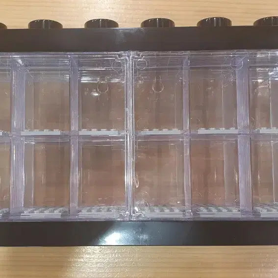 [BUNJANG] LEGO Brick 16-Compartment Figure Case Set (Black/Gray) / 레고 브릭 16구 블랙/회색 세트