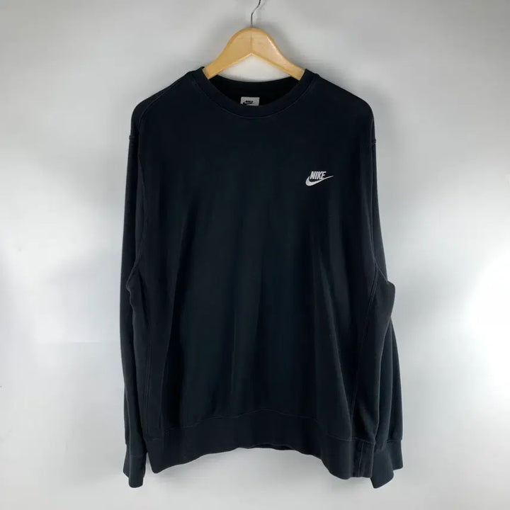 [BUNJANG] Nike Swoosh Black Sweatshirt XXL / 나이키 스우시 블랙 맨투맨 XXL .260511