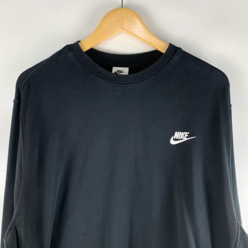 [BUNJANG] Nike Swoosh Black Sweatshirt XXL / 나이키 스우시 블랙 맨투맨 XXL .260511