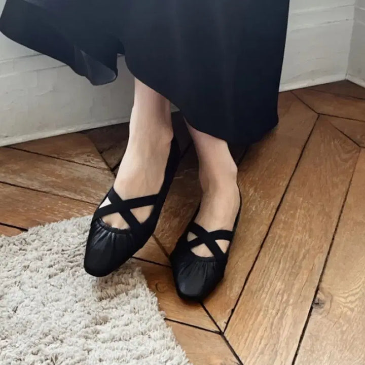 [BUNJANG] La Belle Blanc Swan Ballerina Shoes (225~230) / 라벨르블랑 스완 발레리나 슈즈 225~230