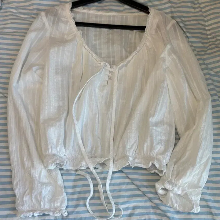 [BUNJANG] Frill Tie Blouse / 프릴 끈 블라우스