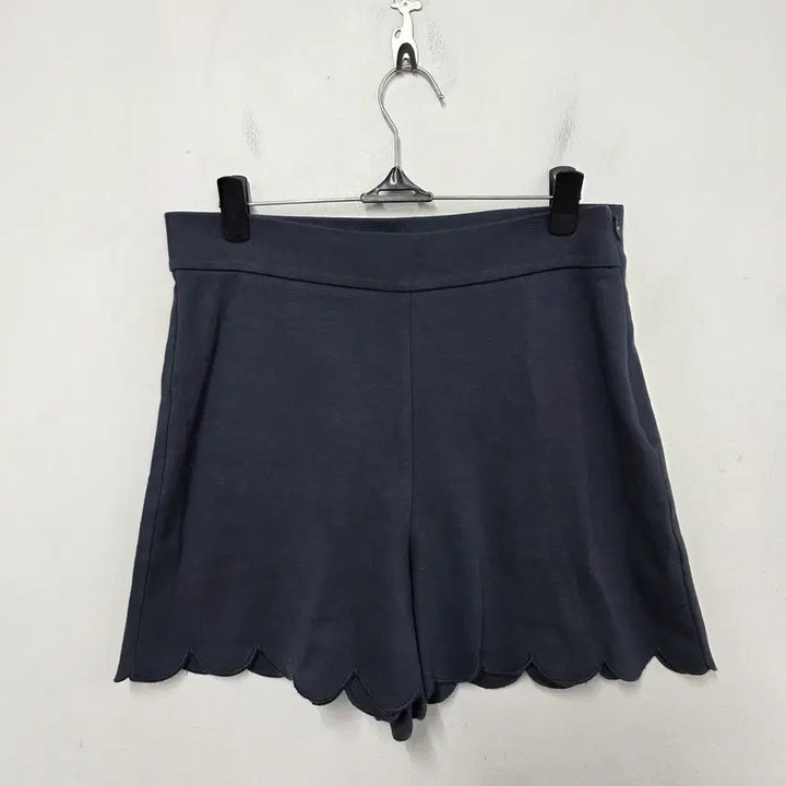 [BUNJANG] Max Mara Shorts / 막스앤코 반바지