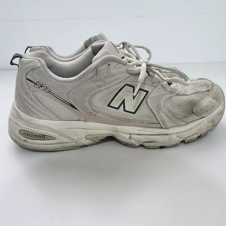 [BUNJANG] New Balance 530 Sneakers Ivory / [270]뉴발란스 530 스니커즈 아이보리