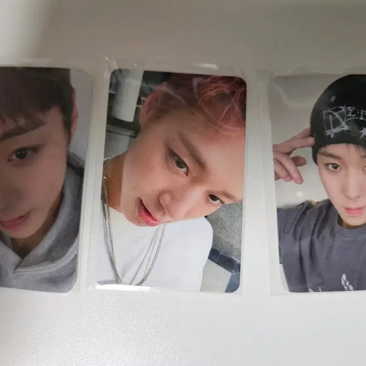 [BUNJANG] Park Ji Hoon Popup Photocard Bracelet Collect Book / 박지훈 팝업 포카 팔찌 콜렉트북 포토카드 일괄 3장