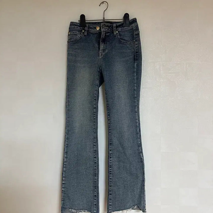 [BUNJANG] Guess Bootcut Jeans Denim / 게스 부츠컷 청바지 데님