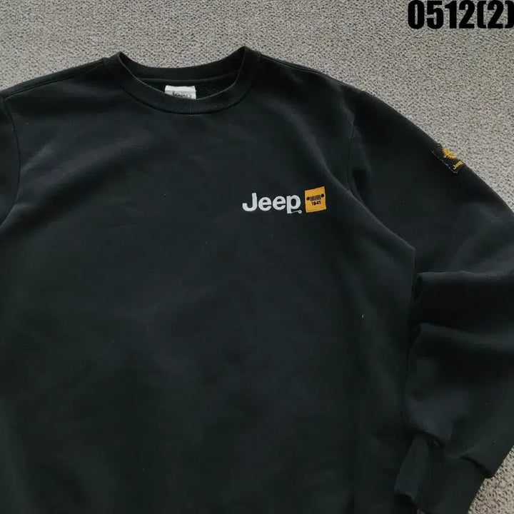 [BUNJANG] Jeep Black Sweatshirt T-shirt / Jeep 지프 블랙 맨투맨 티셔츠 95