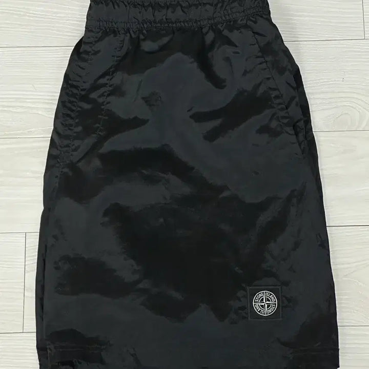 [BUNJANG] Stone Island Nylon Metal ECONYL Swim Pants XL / 스톤아일랜드 나일론메탈 에코닐 스윔팬츠 XL(32-34)