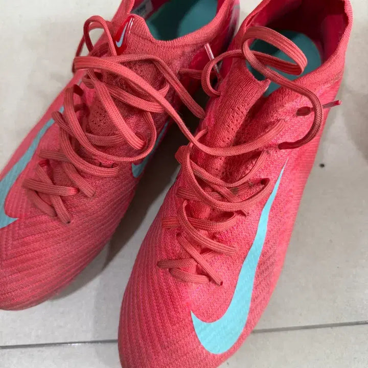 [BUNJANG] Mercurial 16 AG 275mm Football Boots / 머큐리얼 16 ag 275mm