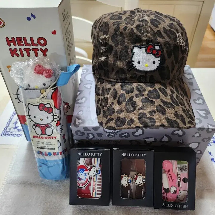 [BUNJANG] Hello Kitty Leopard Hat and Accessories Set (5 Items) / 헬로키티 레오파드 모자 외 상품 세트  5종셋트