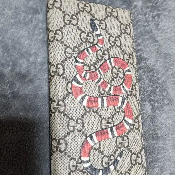 [BUNJANG] Gucci Snake Long Wallet / 구찌 스네이크 장지갑
