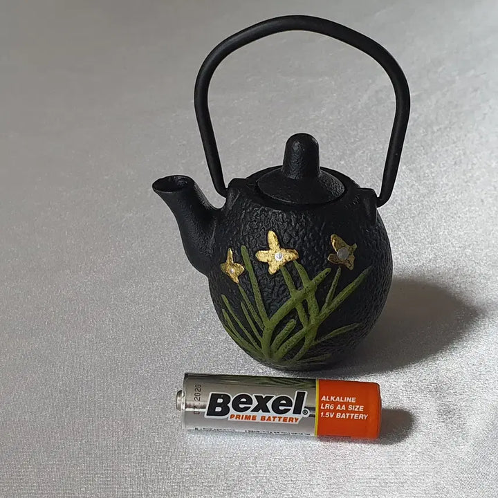 [BUNJANG] Jade-Colored Jade Ornamented Mini Teapot Prop / 비취색 옥 장식 미니 주전자 소품