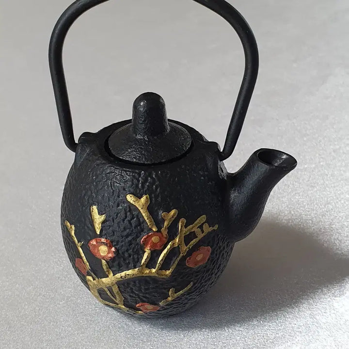 [BUNJANG] Jade-Colored Jade Ornamented Mini Teapot Prop / 비취색 옥 장식 미니 주전자 소품