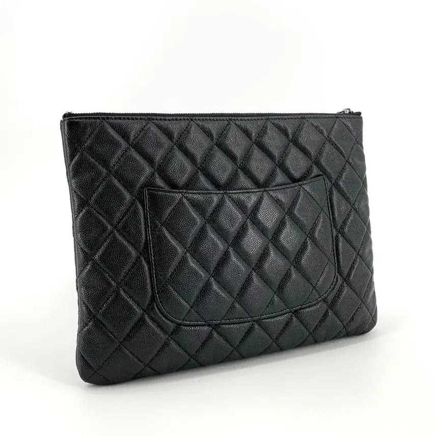 [BUNJANG] Chanel Classic Caviar Clutch New Medium / 샤넬 클래식 캐비어 클러치 뉴미듐