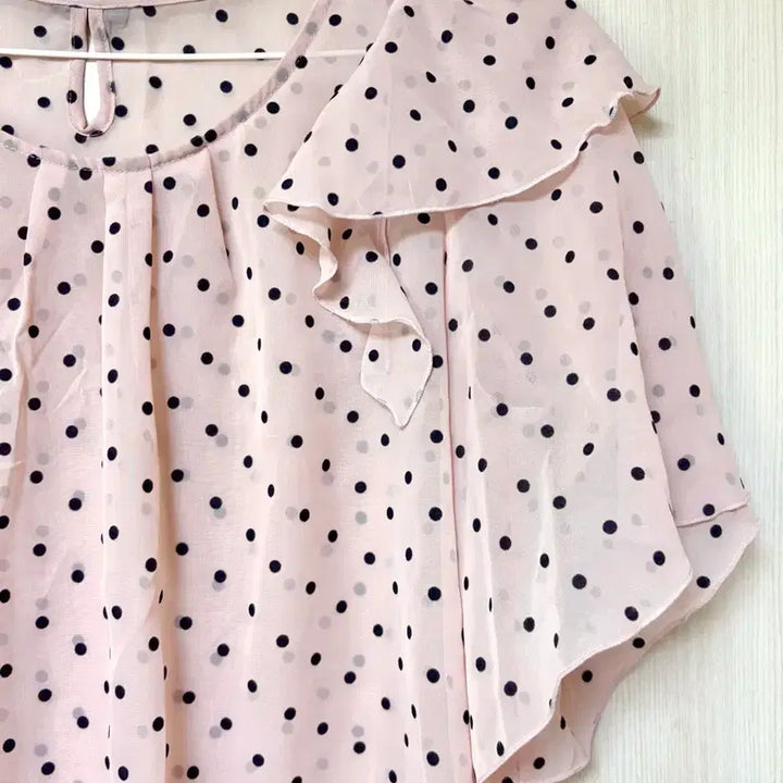 [BUNJANG] Earth Music &amp; Ecology Mori Hagumi Lace Dot Blouse / 어스뮤직 모리 하구미 히메갸루 레이스 핑크 도트 블라우스