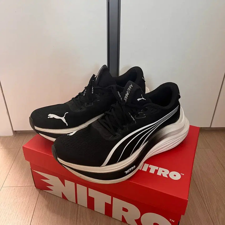 [BUNJANG] Puma Magnamax Nitro 275 Black/White Running Shoes / 푸마 매그맥스 나이트로 275 검흰