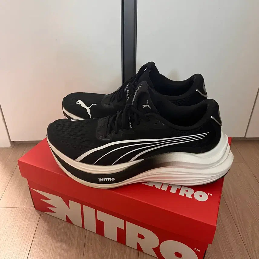 [BUNJANG] Puma Magnamax Nitro 275 Black/White Running Shoes / 푸마 매그맥스 나이트로 275 검흰