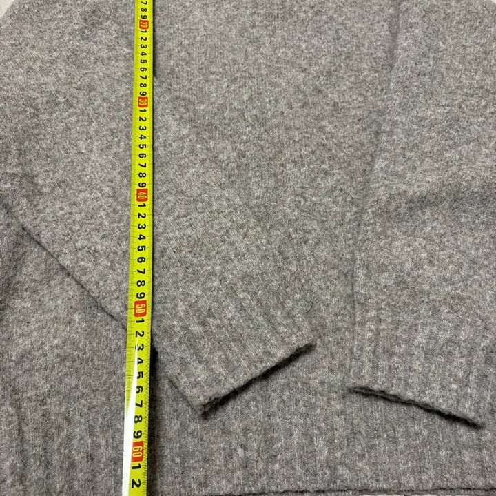 [BUNJANG] V-Neck Knit Beige / 브이넥 니트 베이지