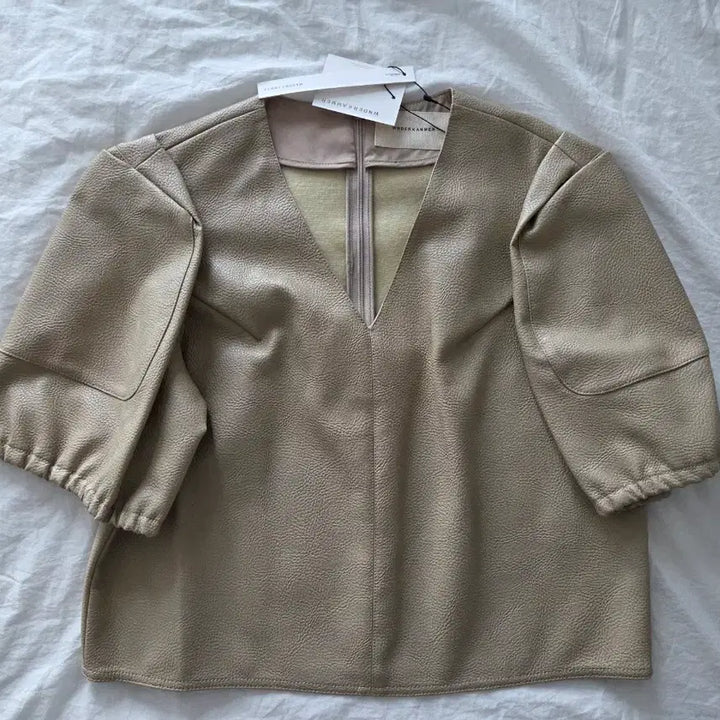 [BUNJANG] Boerderkamer Leather Top S Size / 새상품) 분더캄머 레더탑 s사이즈