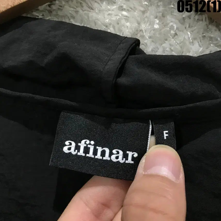 [BUNJANG] Afinar Hooded Windbreaker Anorak Black F / afinar 후드 바람막이 아노락 블랙 F