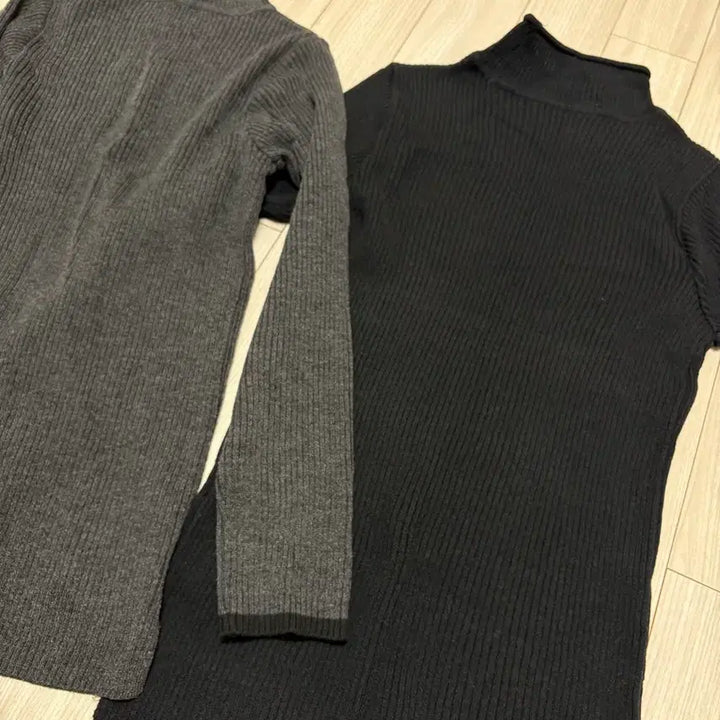 [BUNJANG] Semi-Turtleneck Ribbed Knit - Black, Charcoal / 반폴라 쫄쫄 니트 블랙 차콜