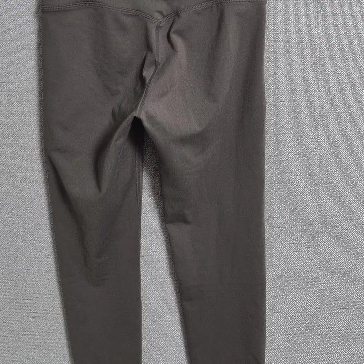 [SOLD OUT] M ) 젝시믹스 카키브라운 레깅스