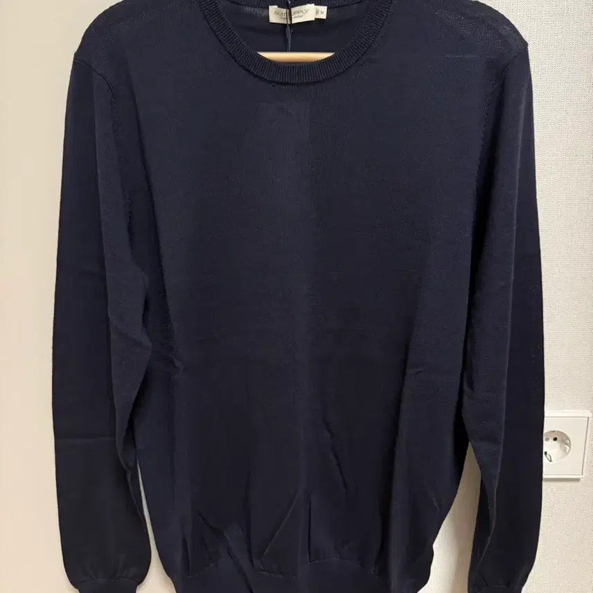 [SOLD OUT] (새상품) 수트서플라이 울니트 네이비 M사이즈