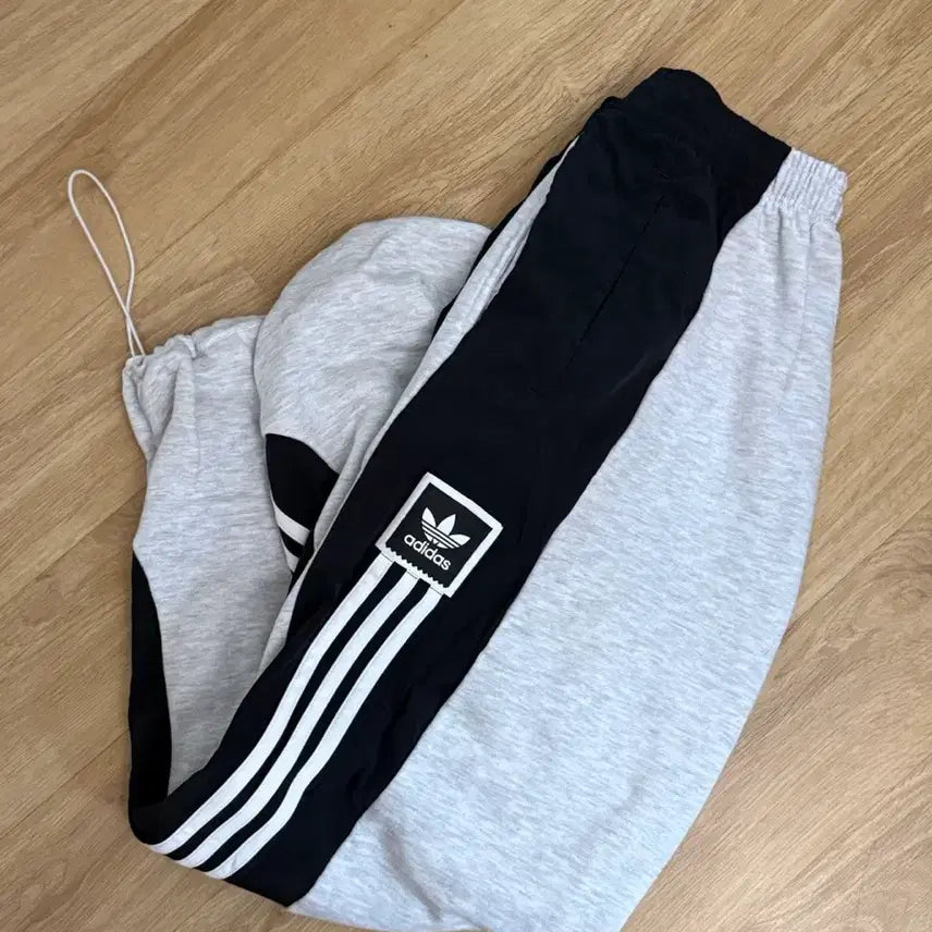 [BUNJANG] Chuchu Back Melange Sweatpants / 재미삼아빈티지 백멜란지 츄츄