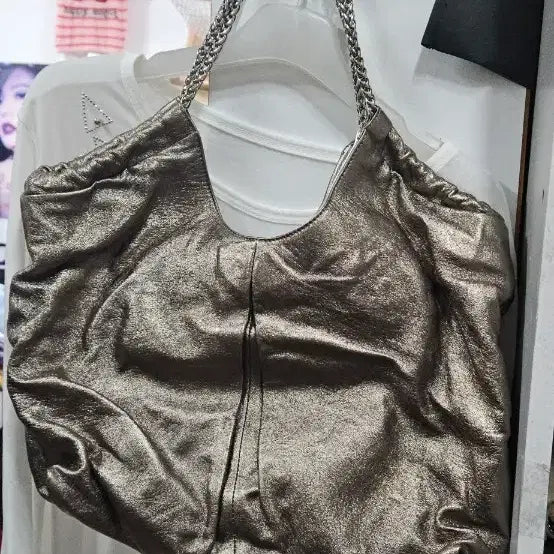 [BUNJANG] Elie Tahari Gold Shoulder Bag / 엘리타하리 골드 숄더백