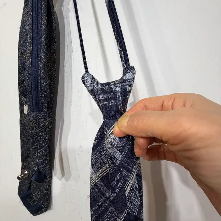 [BUNJANG] Rogatis 2-Piece Zipper Tie Set / 로가티스, 일모 지퍼 넥타이 2종 세트.서비스1개 총3개드림