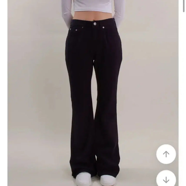 [BUNJANG] OOT Semi Bootcut Pants / oot 세미 부츠컷 바지