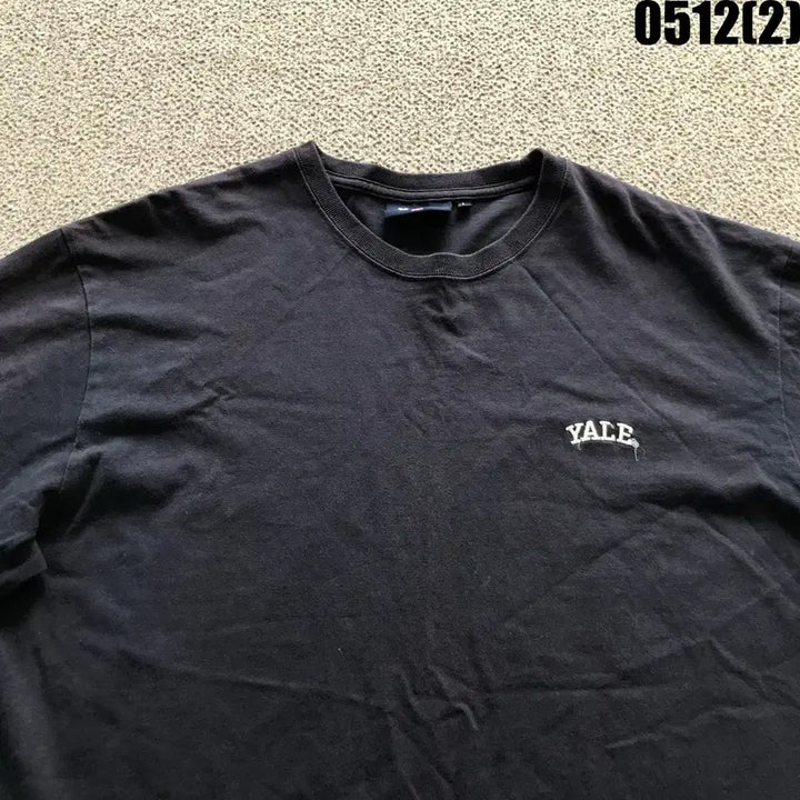 [BUNJANG] Yale University Navy Short Sleeve T-Shirt (L) / YALE 예일 반팔 티셔츠 네이비 L
