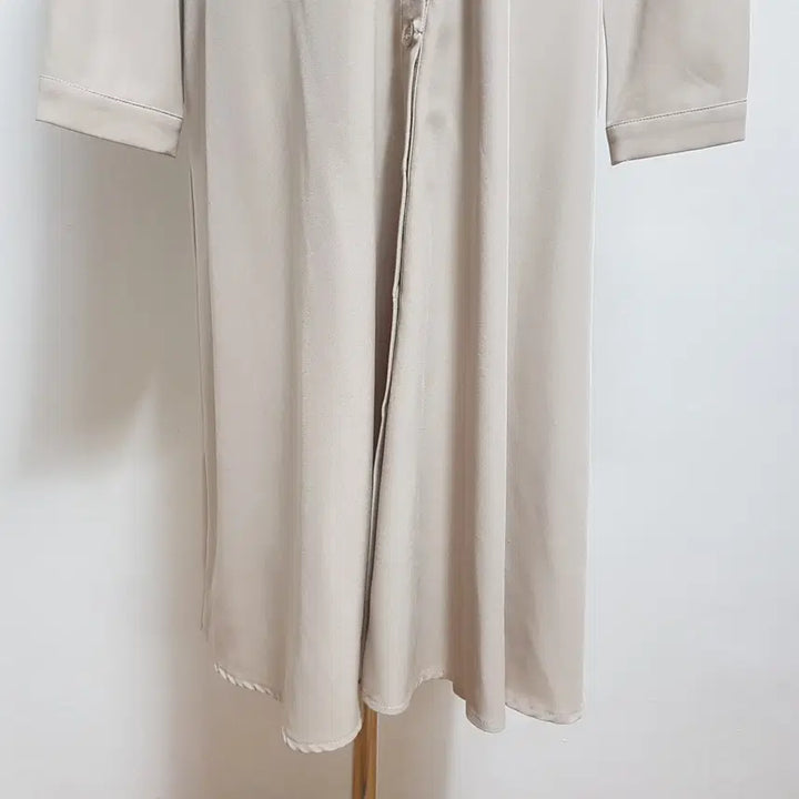 [BUNJANG] Girlsdaily Ivory Dress Size 77 / 2067/GIRLDAILY 여 77사이즈 아이보리원피스/내옷방