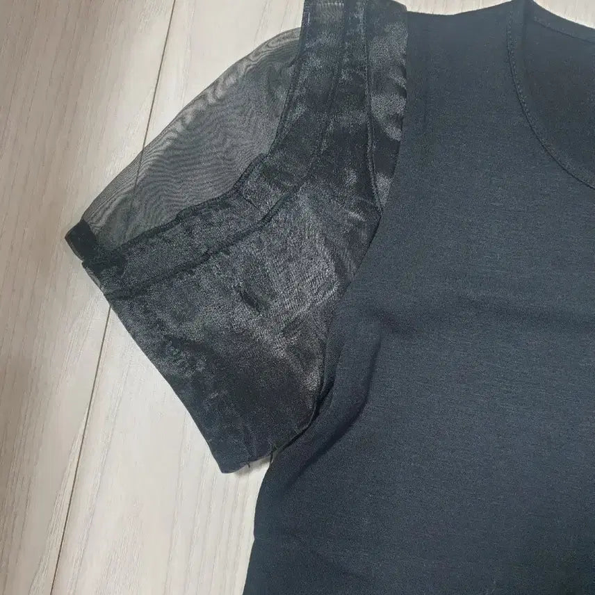 [BUNJANG] Frill Short Sleeve T-Shirt / 프릴반팔티셔츠