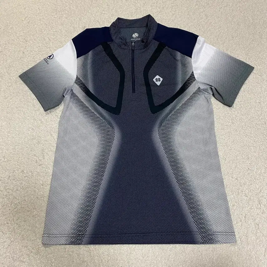[BUNJANG] KOLON SPORT Gradient Functional T-shirt 100 / 코오롱스포츠 반팔 기능성 티셔츠 그라데이션 100