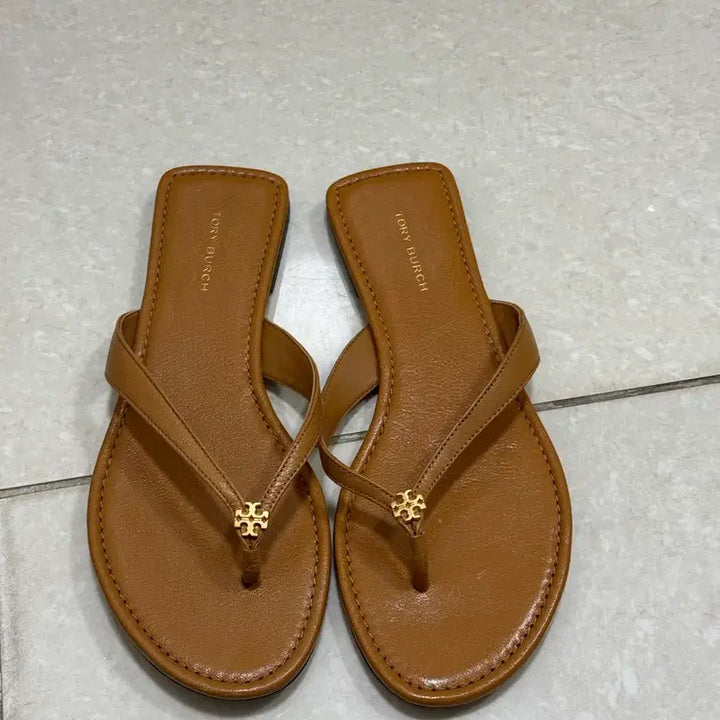 [BUNJANG] Tory Burch Leather Slides 6M / 토리버치 가죽 쪼리 6M