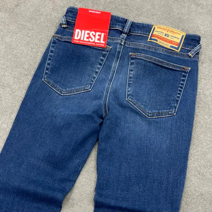 [BUNJANG] Diesel Deadstock Skinny Jeans Denim Pants / 26 데드스탁 디젤 스키니진 데님팬츠