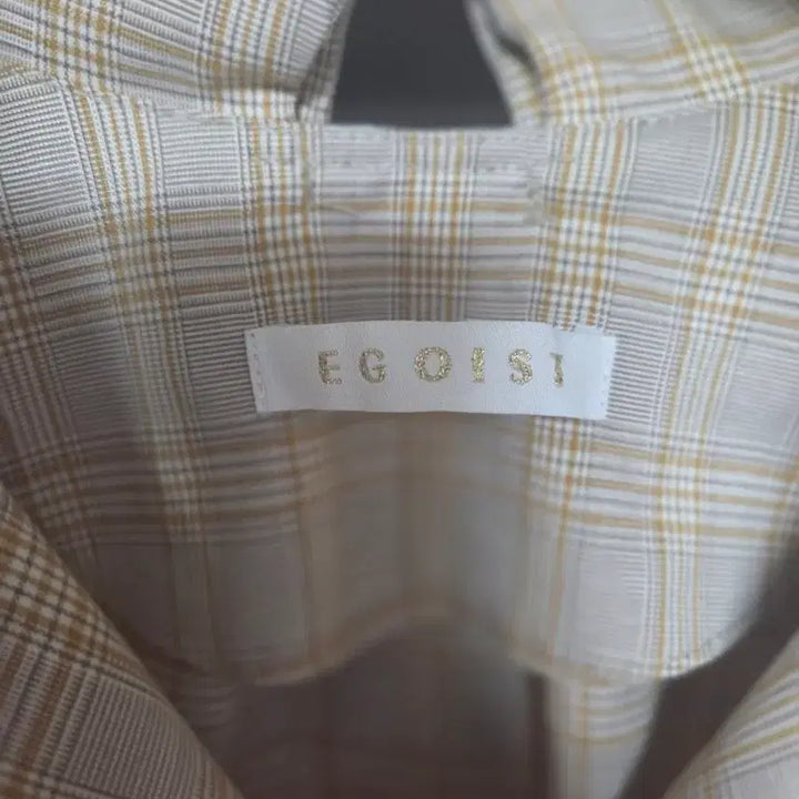 [BUNJANG] EGOIST Check Pearl Embellished Blouse / EGOIST 체크 진주 장식 블라우스 FREE