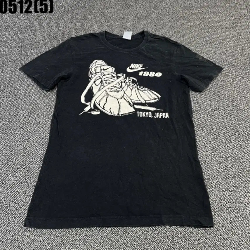 [BUNJANG] Nike 1980s Graphic T-Shirt / 나이키 1980 블랙 반팔 티셔츠