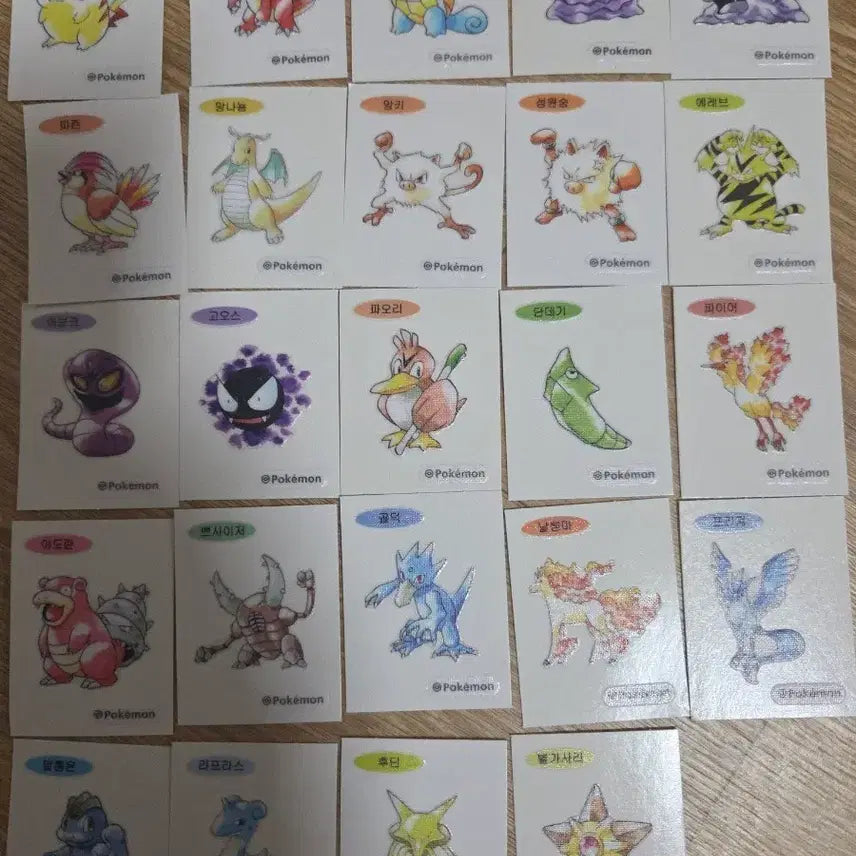 [SOLD OUT] 포켓몬스터 30주년 띠부씰 24장일괄