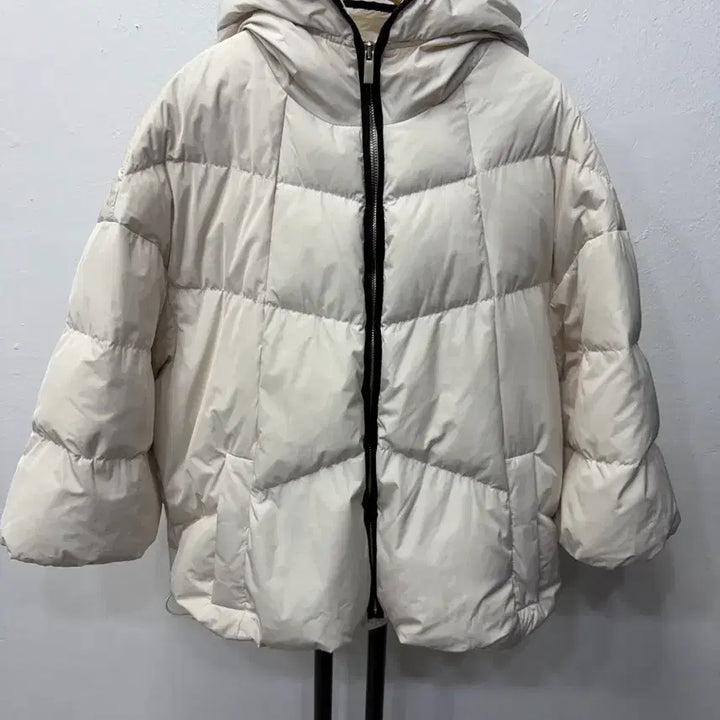 [BUNJANG] O2ND OSECON Goose Down Short Padded Jacket (Size 82) / 정품) O2ND 오즈세컨 한섬 21ss 오버핏 구스 숏패딩 82