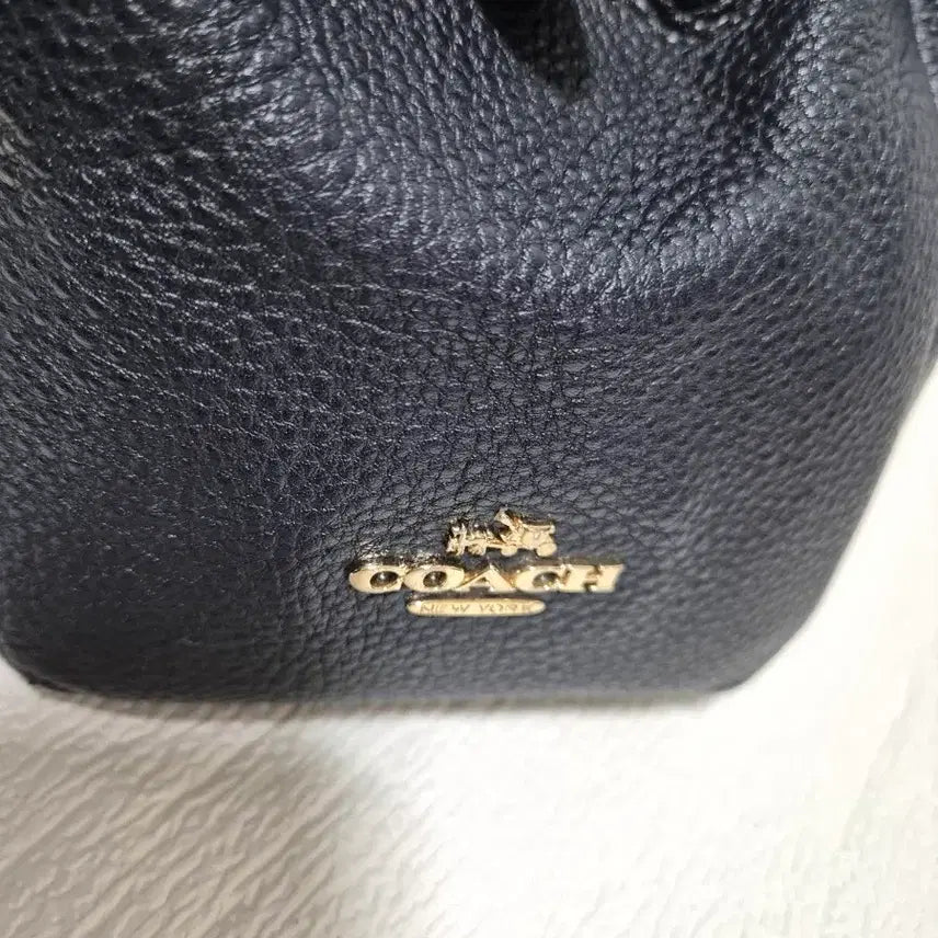 [BUNJANG] Coach Leather Shoulder Bag / 코치
